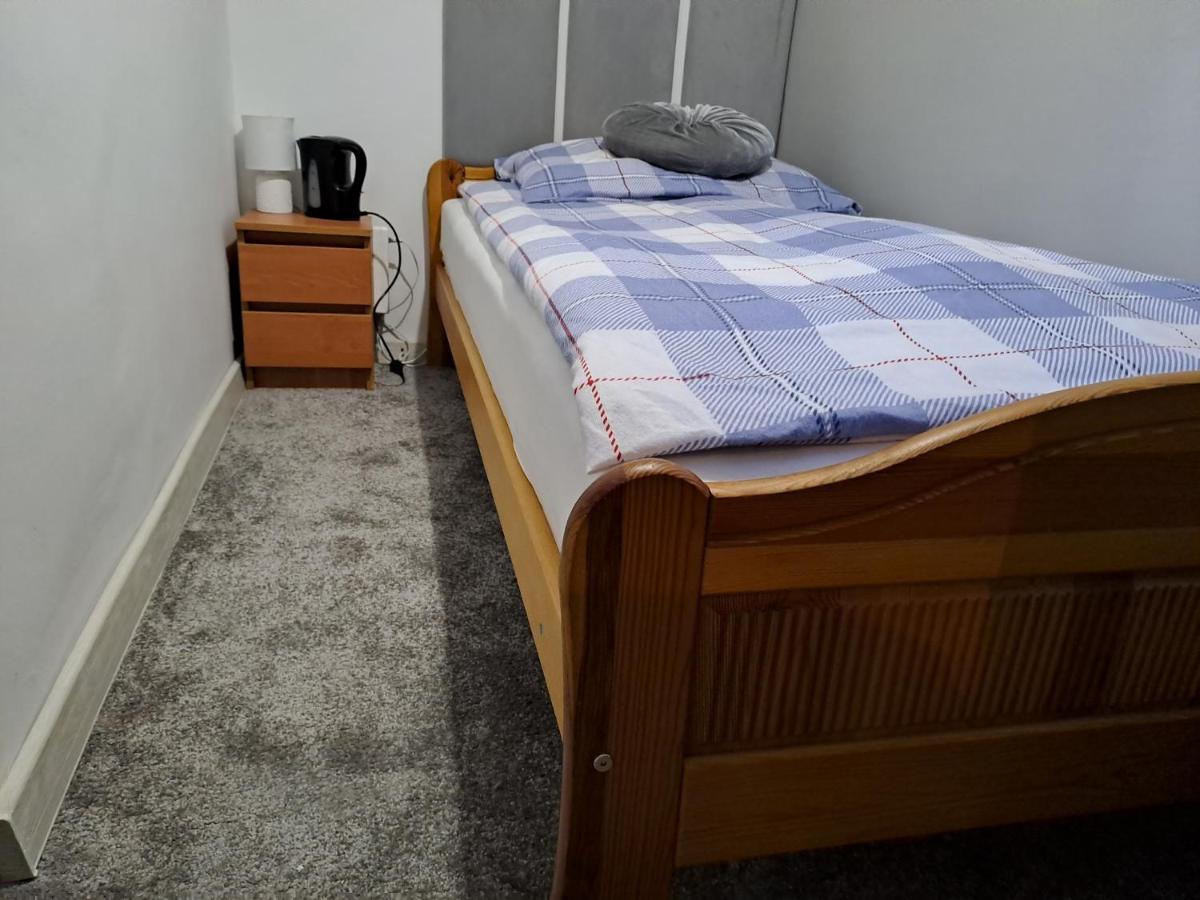 Pokoje Goscinne U Grazynki Nowy Sacz Exterior photo
